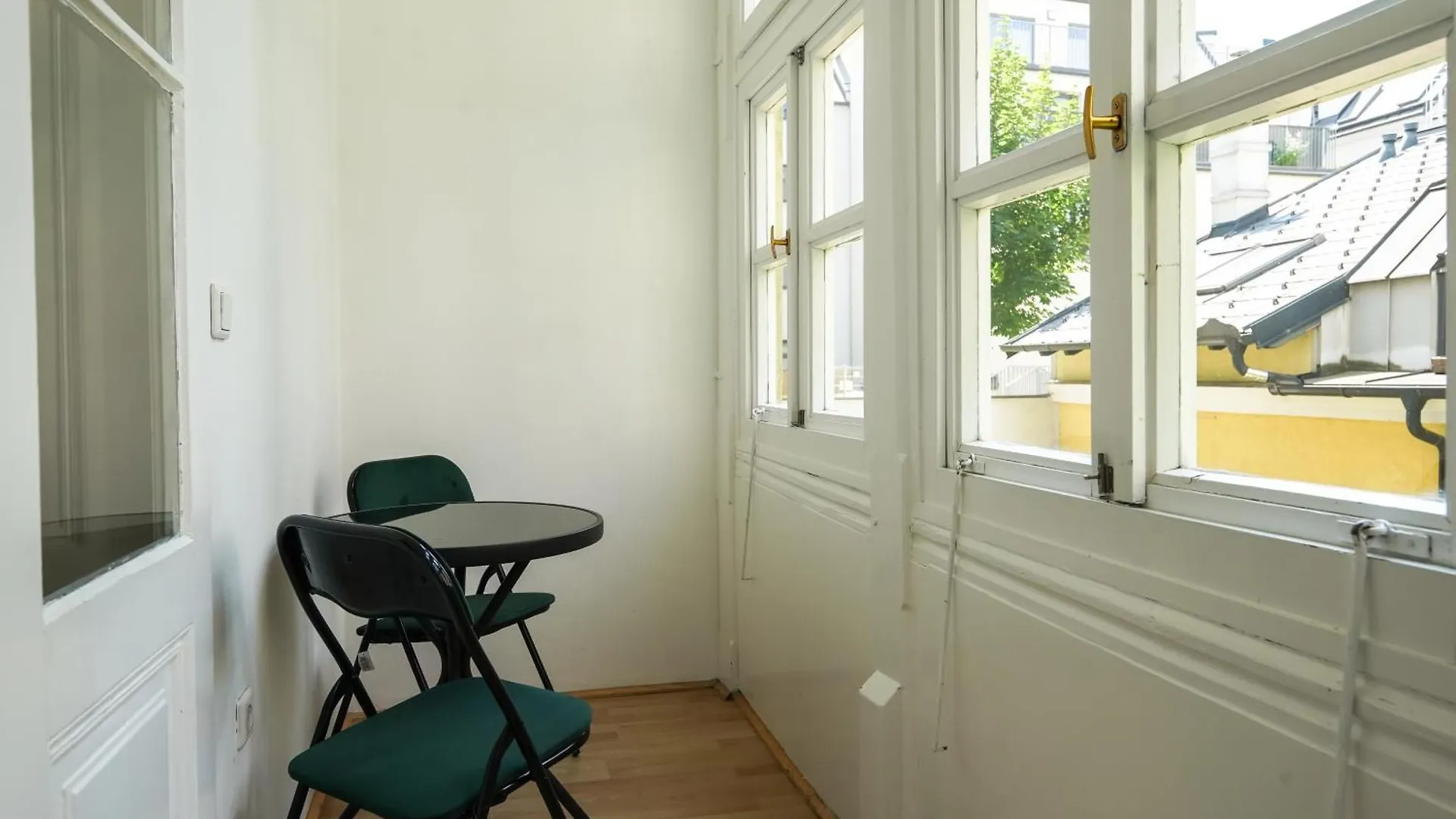 Heritage Apartments In Historical Musician Residence Of Josef Klein