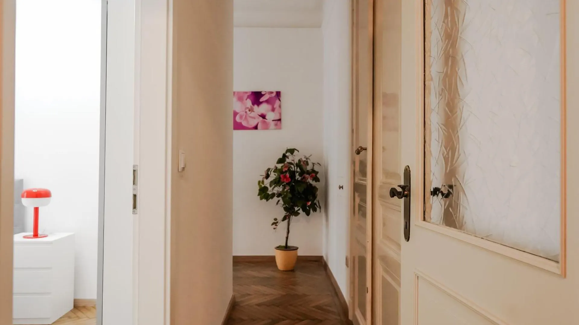 Heritage Apartments In Historical Musician Residence Of Josef Klein